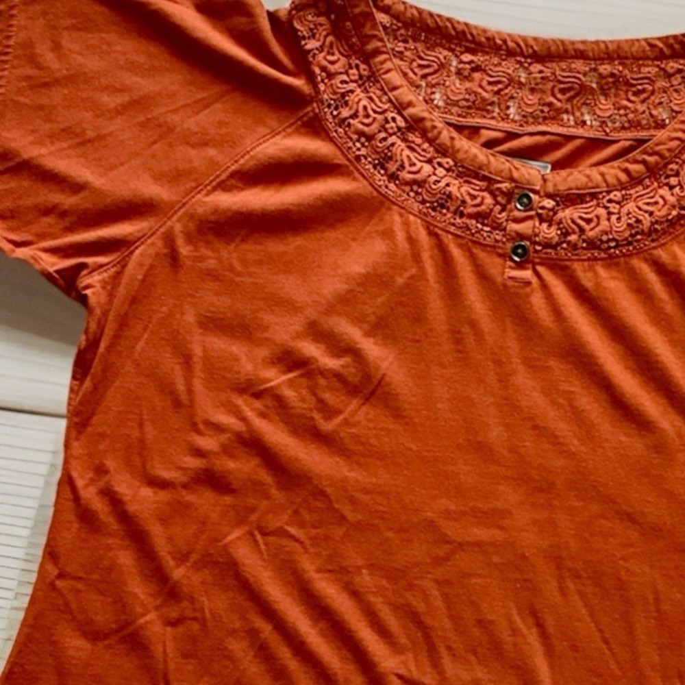 Cabela's Tunic Top Women's XL Rust Orange Neck Embroidery‎ Short Sleeves